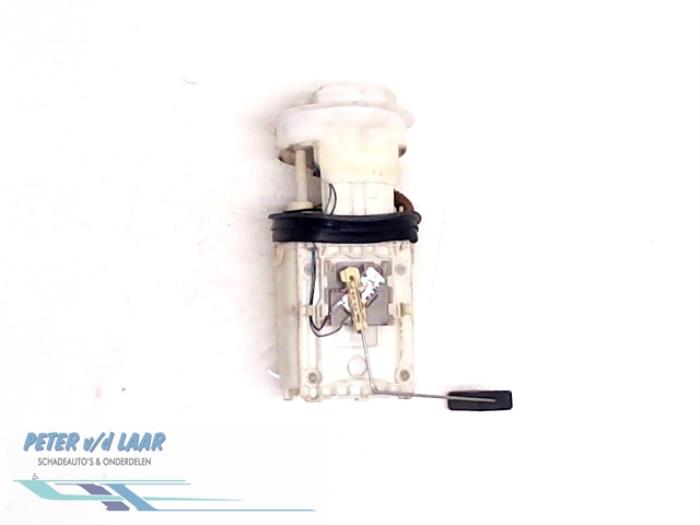 Begagnade Bensinpump Volkswagen Polo IV (9N1/2/3) 1.2 12V Pris € 50,00 Marginaltabell erbjuds av Autodemontage van de Laar