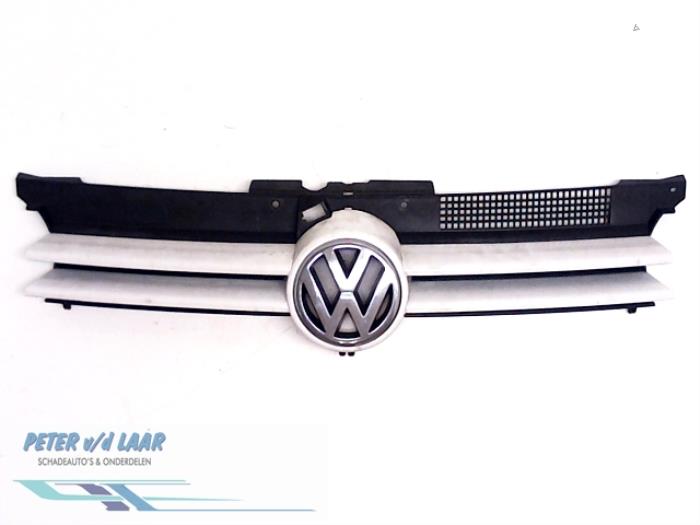 Grille from a Volkswagen Golf IV (1J1) 1.9 SDI 1999
