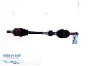Usagé Arbre de transmission avant gauche Suzuki Wagon-R+ (RB) 1.3 16V Prix € 50,00 Règlement à la marge proposé par Autodemontage van de Laar