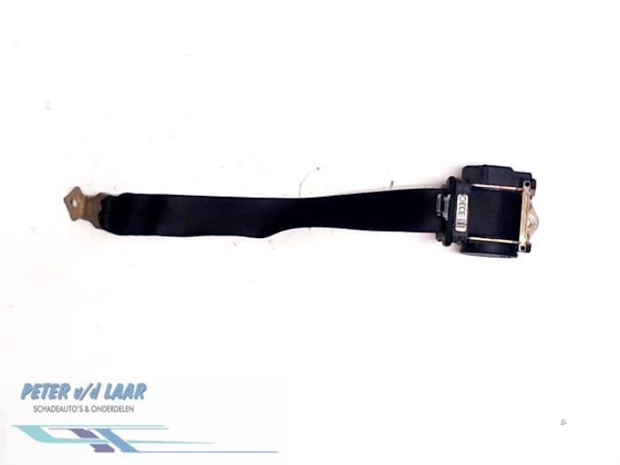 Rear seatbelt, left from a BMW 3 serie Touring (E46/3) 318i 2001