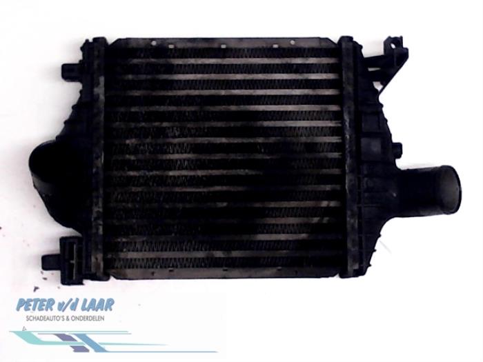 Used Intercooler Mercedes Vito (638.1/2) 2.2 CDI 110 16V Price € 100,00 Margin scheme offered by Autodemontage van de Laar