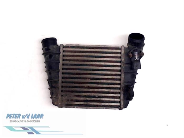Usagé Intercooler Volkswagen Polo IV (9N1/2/3) 1.4 TDI 75 Prix € 90,00 Règlement à la marge proposé par Autodemontage van de Laar