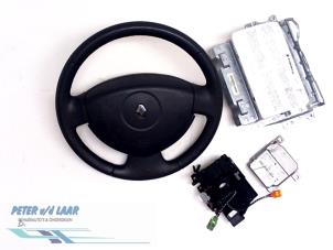 Used Airbag set + module Renault Clio II (BB/CB) 1.2 Price on request offered by Autodemontage van de Laar
