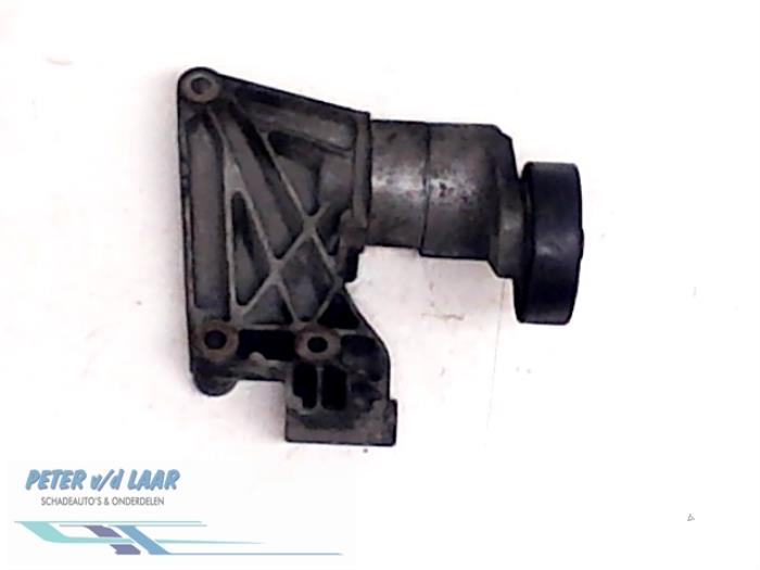 Usados Rodillo tensor correa múltiple Opel Astra G (F08/48) 1.6 Precio € 35,00 Norma de margen ofrecido por Autodemontage van de Laar