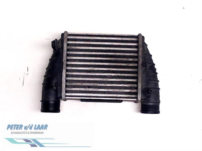 Usados Intercooler Audi A4 Avant (B7) 2.0 TDI 16V Precio € 80,00 Norma de margen ofrecido por Autodemontage van de Laar