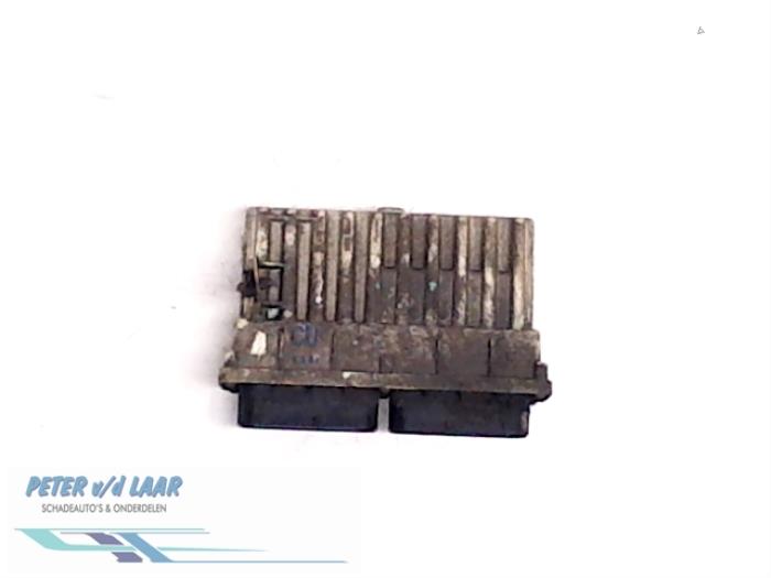 Cooling computer from a Opel Zafira (F75) 2.2 16V 2002
