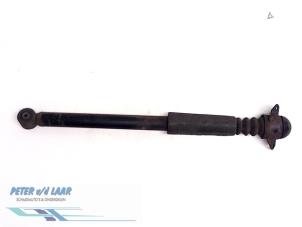 Used Rear shock absorber, right Audi A3 (8L1) 1.6 Price € 15,00 Margin scheme offered by Autodemontage van de Laar