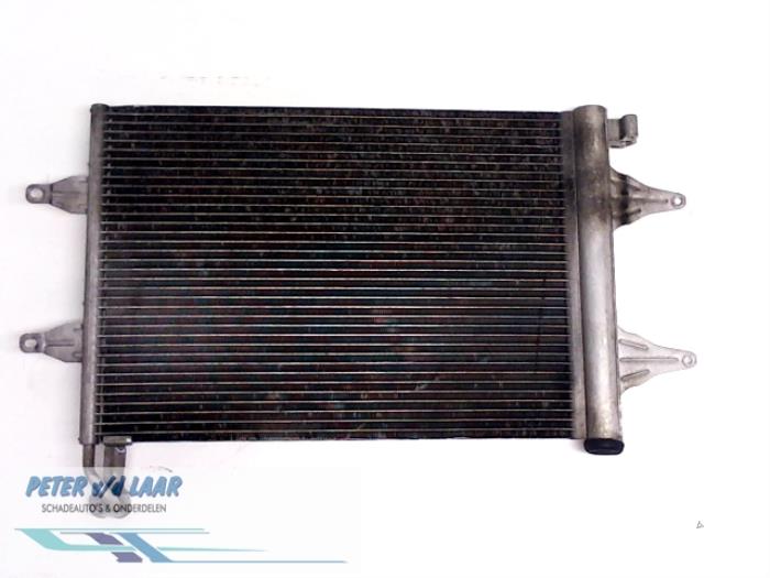 Air conditioning radiator from a Volkswagen CrossPolo (9N3) 1.6 16V 2007