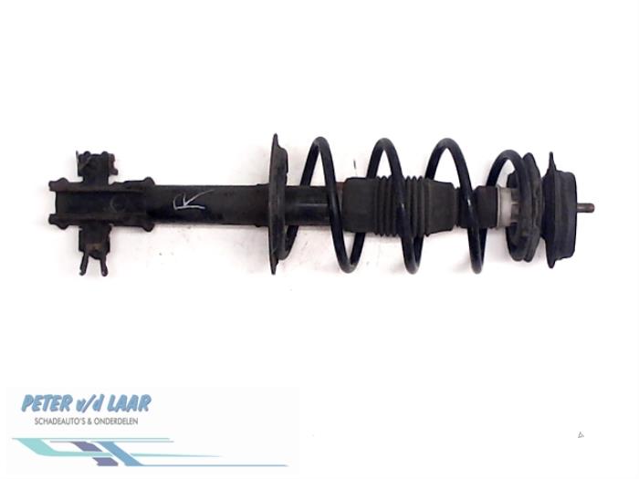 Front shock absorber rod, right from a Fiat Punto 2000