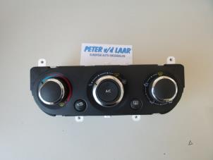 Used Heater control panel Renault Captur (2R) 1.5 Energy dCi 90 FAP Price € 90,00 Margin scheme offered by Autodemontage van de Laar