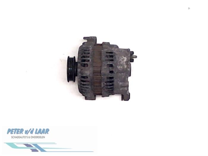 Begagnade Dynamo Renault Clio II (BB/CB) 1.2 16V Pris € 50,00 Marginaltabell erbjuds av Autodemontage van de Laar