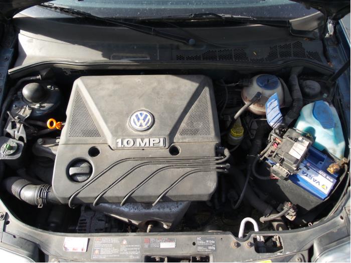 1.4 mpi. Двигатель Volkswagen Polo 2001 года. Мотор 1.4 Volkswagen Polo 2001. Volkswagen Polo 1.2 МТ, 2001 двигатель. Поло Volkswagen 2001 год двигатель.