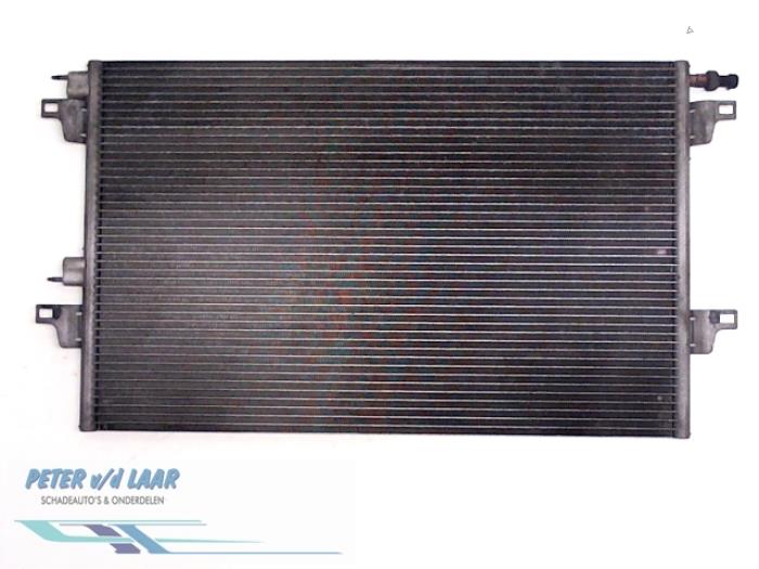 Air conditioning radiator from a Renault Espace (JK) 1.9 dCi Expression 2005