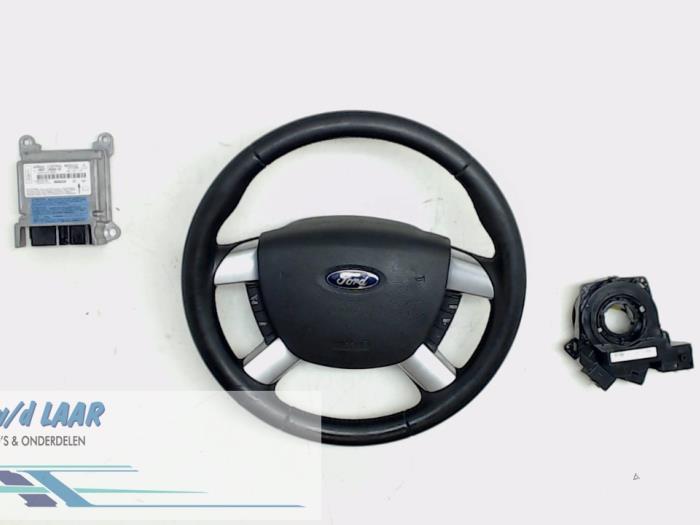 Juego y módulo de airbag de un Ford Focus C-Max 1.6 TDCi 16V 2006