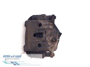 Used Front brake calliper, left Volkswagen Transporter/Caravelle T4 2.4 D Price € 40,00 Margin scheme offered by Autodemontage van de Laar