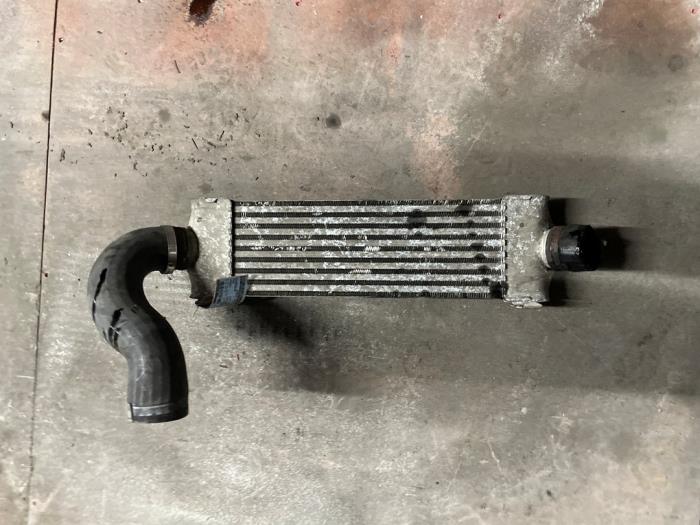 Usados Intercooler Ford Transit 2.2 TDCi 16V Precio € 70,00 Norma de margen ofrecido por Autodemontage van de Laar