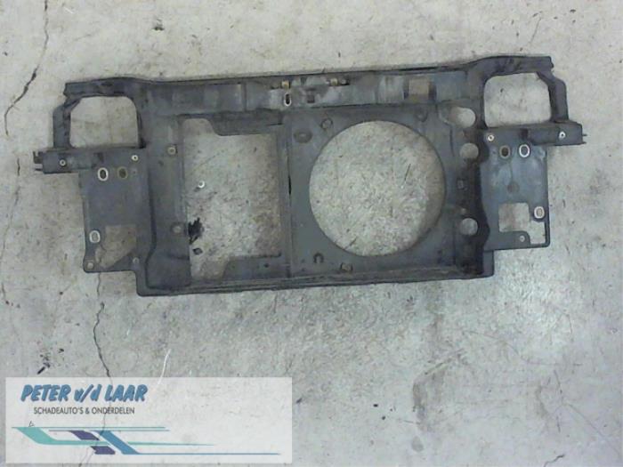 Front panel from a Volkswagen Polo III (6N2) 1.0 1999