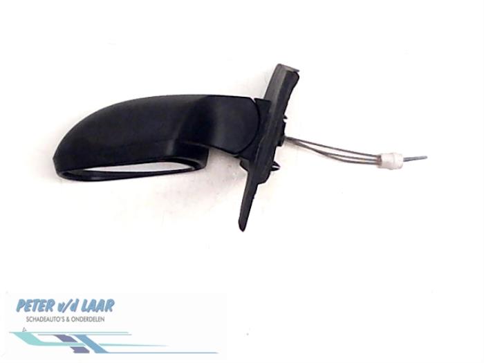 Wing mirror, left from a Ford Fiesta 5 (JD/JH) 1.3 2005