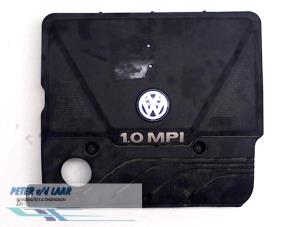Usados Cuerpo de filtro de aire Volkswagen Polo III (6N2) 1.0 Precio € 50,00 Norma de margen ofrecido por Autodemontage van de Laar