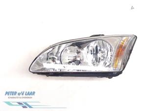 Used Headlight, left Ford Focus 2 1.8 16V Price € 35,00 Margin scheme offered by Autodemontage van de Laar