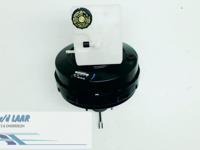 Usagé Servo frein Renault Master III (EV/HV/UV/VA/VB/VD/VF/VG/VJ) 2.3 dCi 165 16V FWD Prix € 120,00 Règlement à la marge proposé par Autodemontage van de Laar