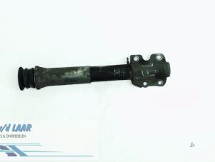 Used Front shock absorber rod, left Volkswagen LT II 2.5 TDi Price € 40,00 Margin scheme offered by Autodemontage van de Laar