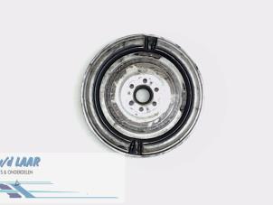 Usagé Volant d'inertie Volkswagen Passat Prix € 250,00 Règlement à la marge proposé par Autodemontage van de Laar