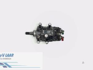 Used Diesel pump Renault Espace Price € 250,00 Margin scheme offered by Autodemontage van de Laar