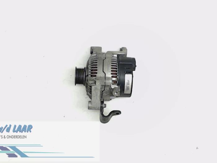 Usagé Dynamo Opel Zafira (M75) 1.6 16V Twin Port CNG Prix € 70,00 Règlement à la marge proposé par Autodemontage van de Laar
