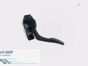 Used Accelerator pedal Ford Fiesta 6 (JA8) 1.6 TDCi 16V 90 Van Price € 70,00 Margin scheme offered by Autodemontage van de Laar
