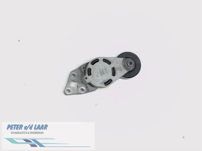 Usados Rodillo tensor correa múltiple Audi A2 (8Z0) 1.4 TDI Precio € 40,00 Norma de margen ofrecido por Autodemontage van de Laar