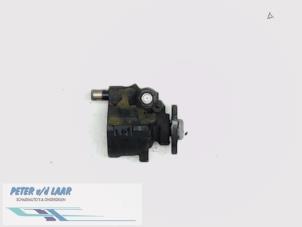 Used Power steering pump Citroen C5 I Break (DE) 3.0 V6 24V Price € 80,00 Margin scheme offered by Autodemontage van de Laar