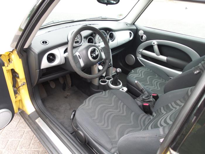 Gebrauchte Airbag Set + Modul BMW Mini (R50/53) 1.6 16V One Preis € 500,00 Margenregelung angeboten von Autodemontage van de Laar