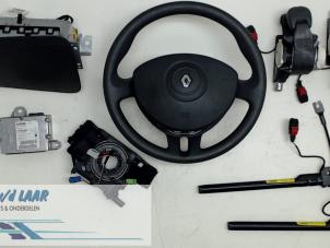 Used Airbag set + module Renault Clio III (BR/CR) 1.2 16V 75 Price on request offered by Autodemontage van de Laar