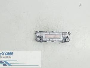 Usagé Panneau de commandes chauffage Ford Mondeo IV Wagon 1.6 Ti 16V Prix € 120,00 Règlement à la marge proposé par Autodemontage van de Laar