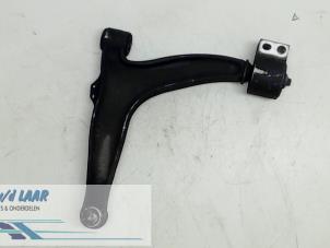 Used Front wishbone, right Opel Signum (F48) 2.2 direct 16V Price € 60,00 Margin scheme offered by Autodemontage van de Laar