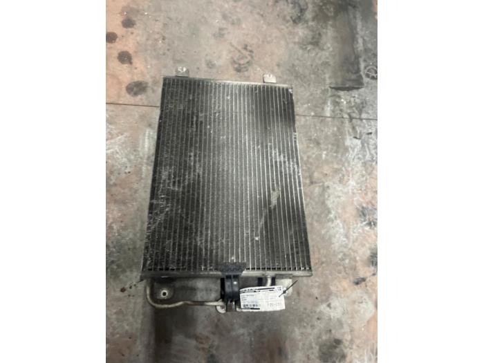 Usagé Radiateur clim Renault Megane Break/Grandtour (KA) 1.6 16V RXE,RXT Prix € 70,00 Règlement à la marge proposé par Autodemontage van de Laar