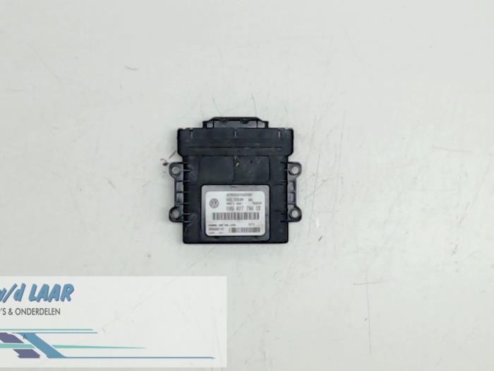 Used Automatic gearbox computer Audi A3 (8P1) 2.0 16V FSI Price € 150,00 Margin scheme offered by Autodemontage van de Laar