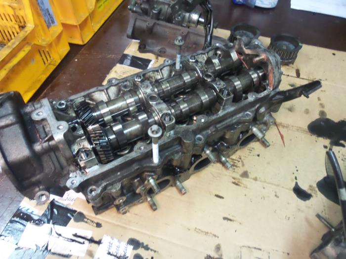 Begagnade Topplock Renault Espace (JK) 3.0 dCi V6 24V Grand Espace Pris € 200,00 Marginaltabell erbjuds av Autodemontage van de Laar