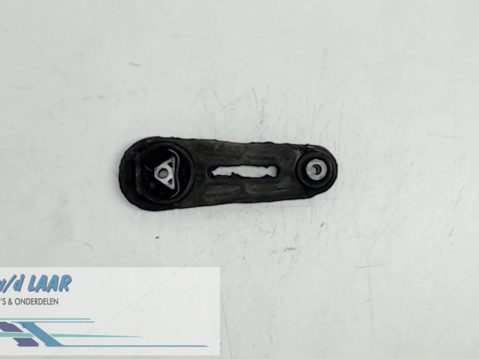Usagé Support moteur Renault Clio III (BR/CR) 1.2 16V 75 Prix € 25,00 Règlement à la marge proposé par Autodemontage van de Laar