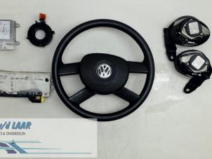 Gebrauchte Airbag Set + Modul Volkswagen Fox (5Z) 1.2 Preis auf Anfrage angeboten von Autodemontage van de Laar