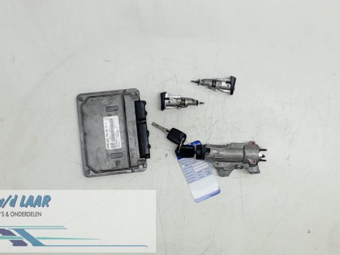 Used Engine management computer Skoda Fabia II (5J) 1.2i Price € 250,00 Margin scheme offered by Autodemontage van de Laar