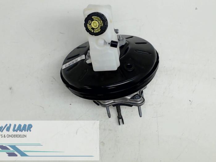 Usagé Servo frein Renault Captur I (2R) 0.9 Energy TCE 12V Prix € 50,00 Règlement à la marge proposé par Autodemontage van de Laar