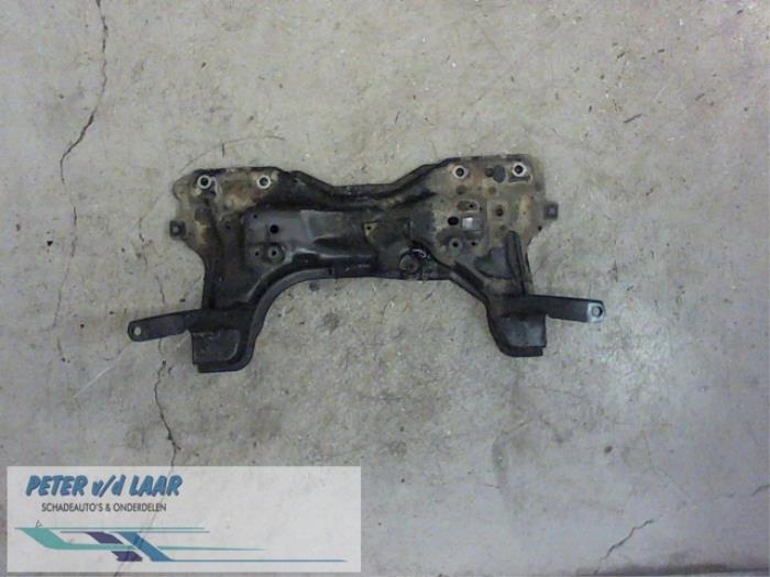 Used Subframe Ford Transit Connect 1.8 TDCi 90 Price € 100,00 Margin scheme offered by Autodemontage van de Laar