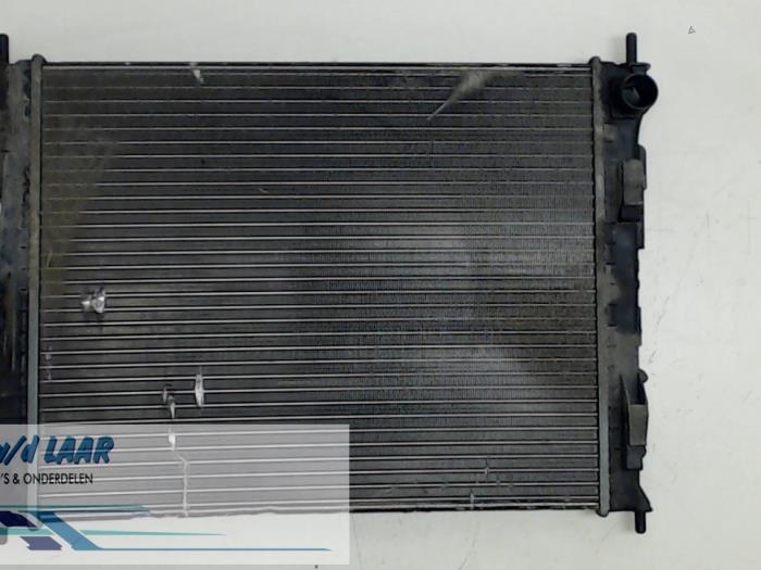 Usagé Radiateur Renault Twingo II (CN) 1.2 Prix € 35,00 Règlement à la marge proposé par Autodemontage van de Laar