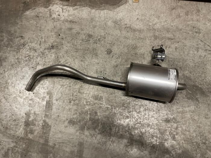 Gebrauchte Auspuff Enddämpfer Renault Kangoo/Grand Kangoo (KW) 1.6 Preis € 40,00 Margenregelung angeboten von Autodemontage van de Laar