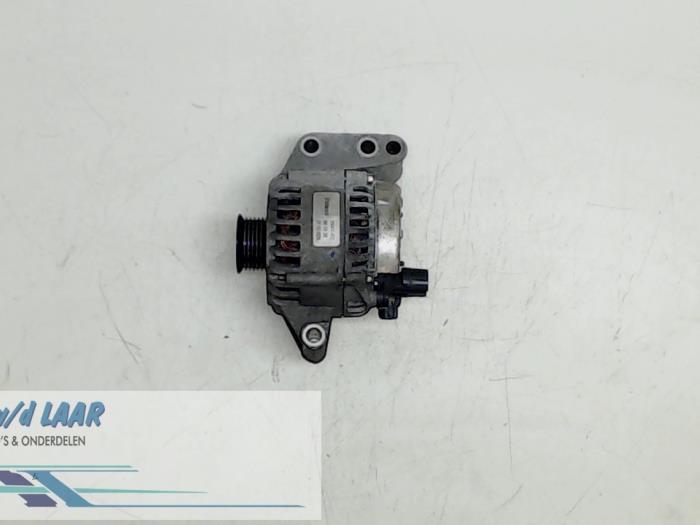 Usagé Dynamo Ford Fiesta 5 (JD/JH) 1.3 Prix € 50,00 Règlement à la marge proposé par Autodemontage van de Laar