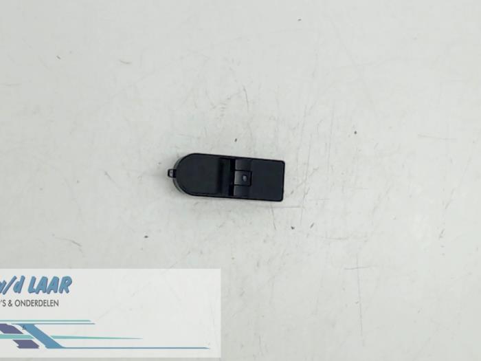 Usados Interruptor de ventanilla eléctrica Opel Monza Precio € 15,00 Norma de margen ofrecido por Autodemontage van de Laar
