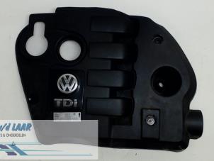 Usagé Cache sous moteur Volkswagen Passat Prix € 40,00 Règlement à la marge proposé par Autodemontage van de Laar