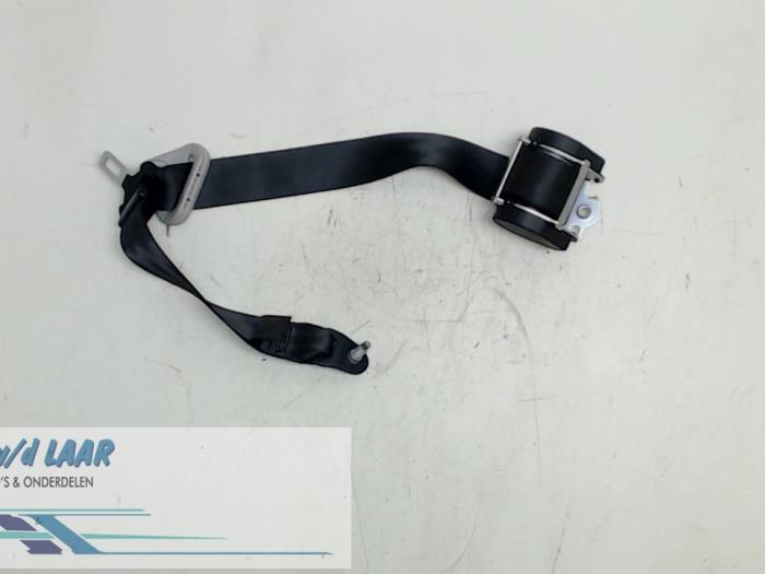 Rear seatbelt, left from a Citroën C3 Picasso (SH) 1.6 HDi 16V 2011